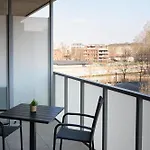 Frida Riverside