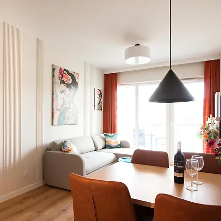 Apartamento Frida Riverside *